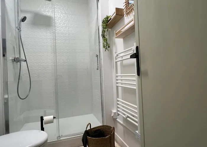 Et Confortable En Centre-ville *